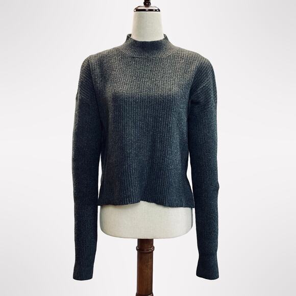 Y2K Cropped Mock Turtleneck Heather Gray Ribbed Sweater Women’s S Winter - Picture 2 of 10